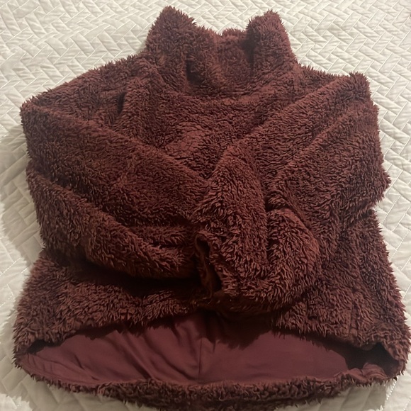 Lululemon Warm Restore Sherpa Pullover - Picture 3 of 3